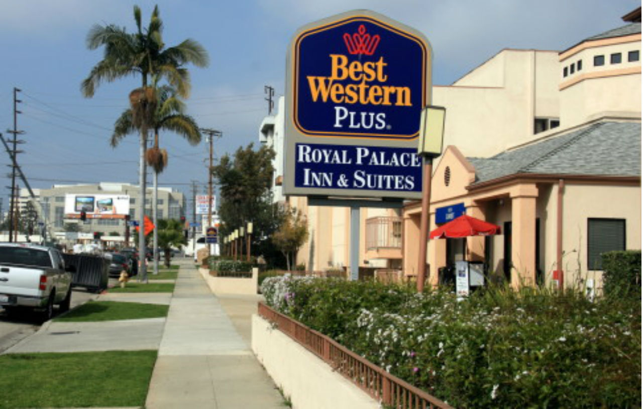 Hotel Western Royal Palace Inn&suites 3*